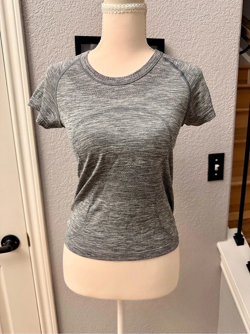 Lululemon cropped (hemmed) Swiftly Tech T shirt